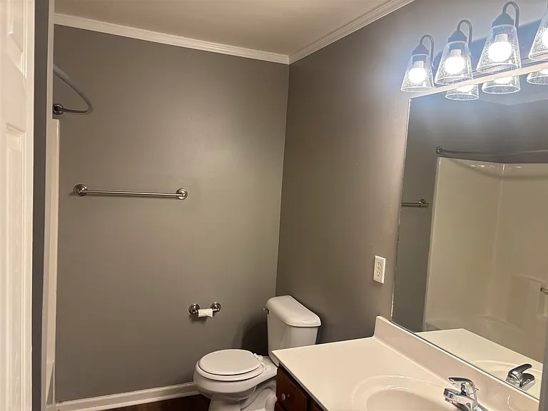 180 Coachman Ct — Photo 7
