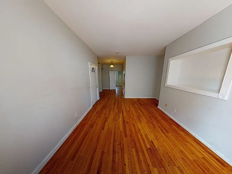 2 Moreland St #1 — Photo 10