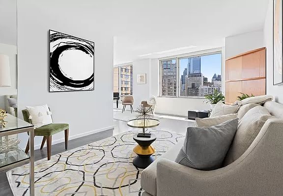4th image of 150 Columbus Ave #24DE