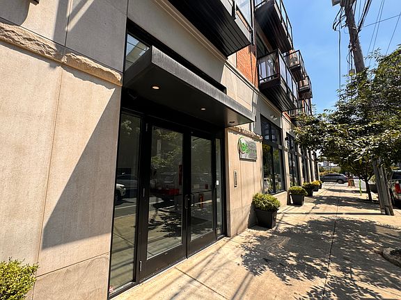 4th image of 601 N 2nd St APT 202
