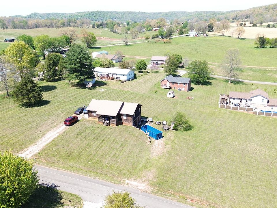 1st image of 225 Findlay Subdivision Rd