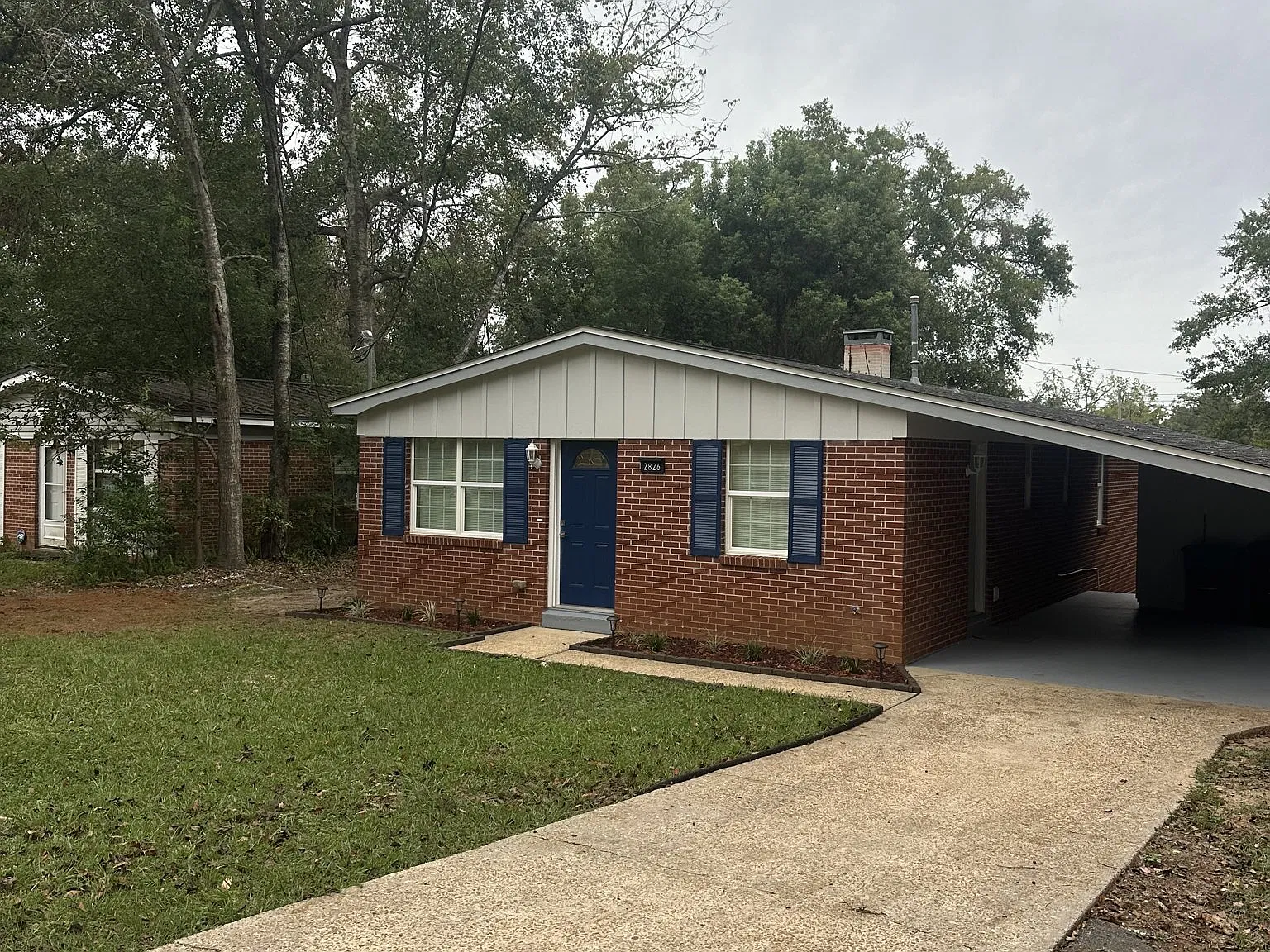3 bed, 1000 sqft, $1,650 — Photo 2