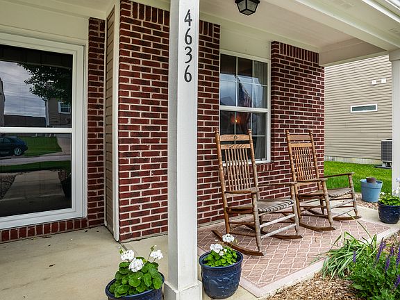 4th image of 4636 Angelica Dr