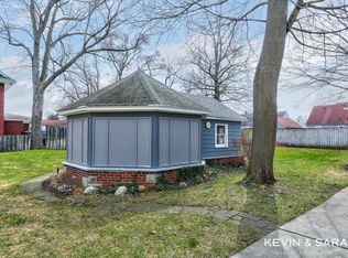 38 Manchester St SW, Wyoming, MI 49548