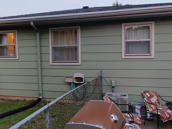 3rd image of 1826 Joanna Ave