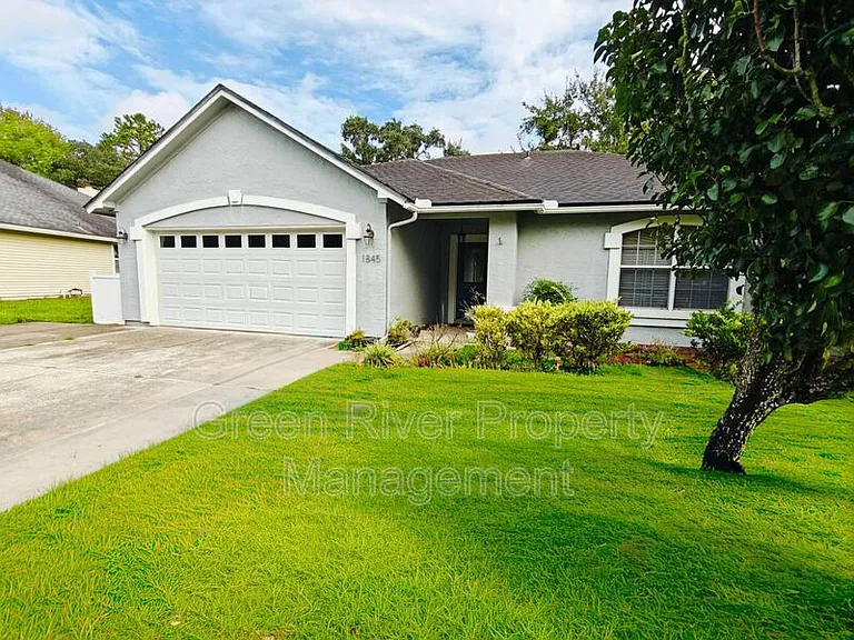 1845 Weston Cir — Photo 2