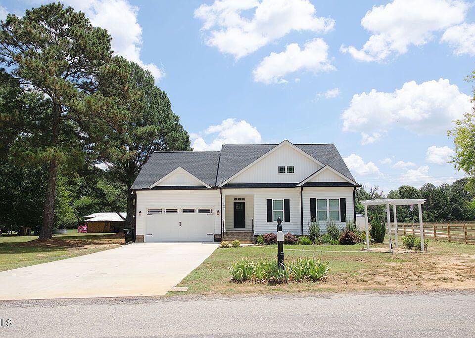 1st image of 1004 Butler Dr
