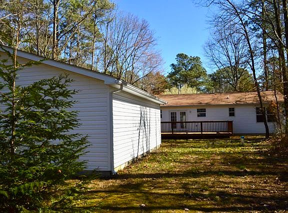 3rd image of 18145 Piedmont Dr