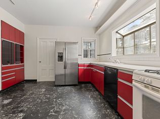 247 Park St #1, Boston, MA 02124