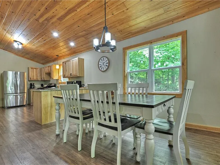 298 Spindrift Ct — Photo 11