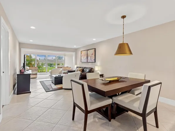 5656 Via Delray APT B, Delray Beach, FL 33484