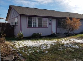 60 Ivy St NE, Ephrata, WA 98823