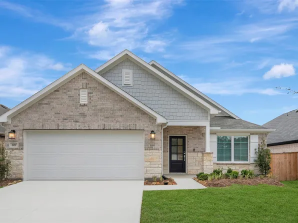 707 Michelia St, Magnolia, TX 77354