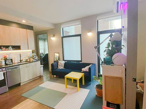 2nd image of 265 Franklin Ave #5A
