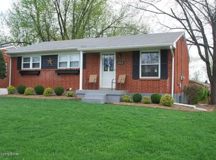 169 S Circlecrest Dr, Louisville, KY 40229