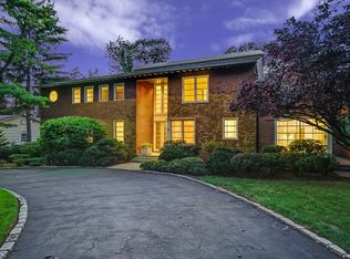 55 Winthrop Rd, Short Hills, NJ 07078