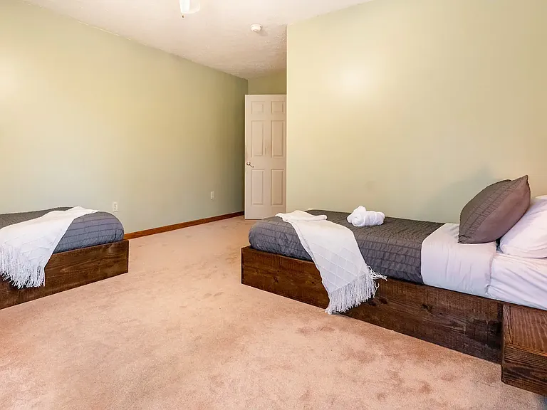 4287 Blue Mountain Xing — Photo 24