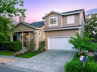 2130 Crystal Hill Dr, Santa Rosa, CA 95404