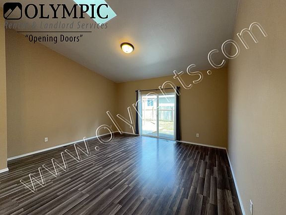 3rd image of 6242 201st Ave SW