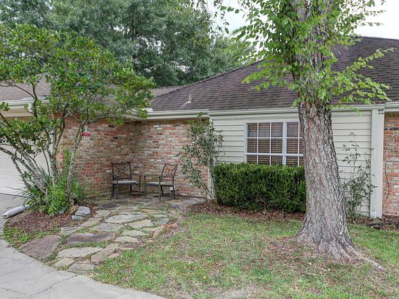 3rd image of 119 Belle Grove Blvd