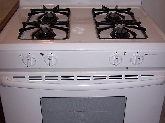 5th image of 3307 Dewey Ave #5