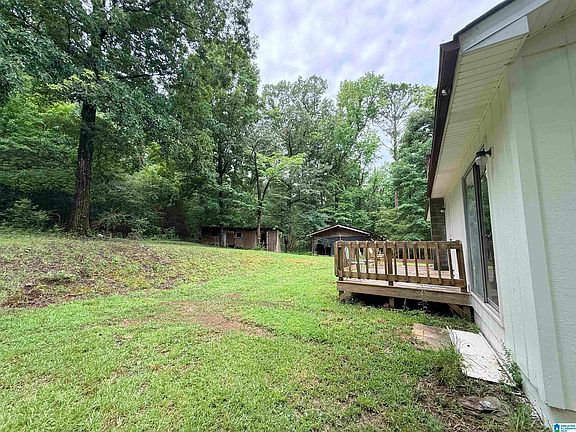 3rd image of 21091 Sycamore Rd