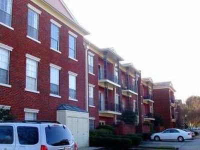 401 Rue Saint Peter APT 326, Metairie, LA, 70005