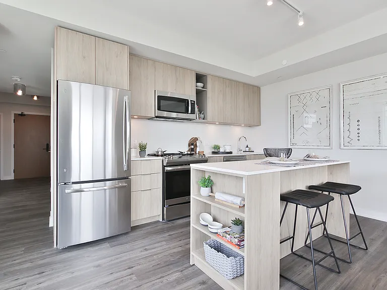 25 Nicholas Ave — Photo 62