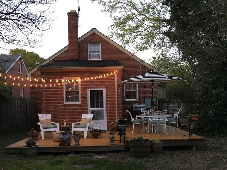 2nd image of 3915 Ellwood Ave