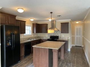 55 Bob White Ln, Newnan, GA 30263