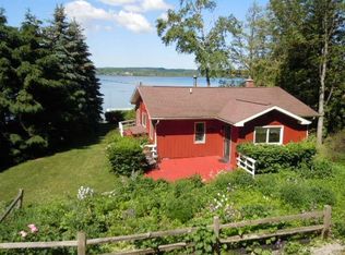 6080 S Lake Leelanau Dr, Traverse City, MI 49684