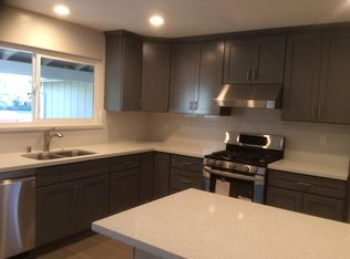 891 Russell Ln, Milpitas, CA 95035