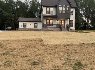 2731 Cave Springs Rd, Springfield, TN 37172
