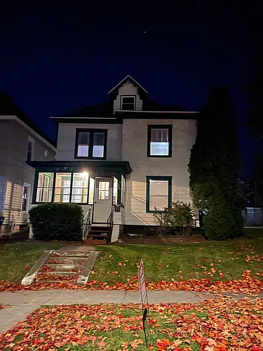 245 Whittier Ave Photo 1