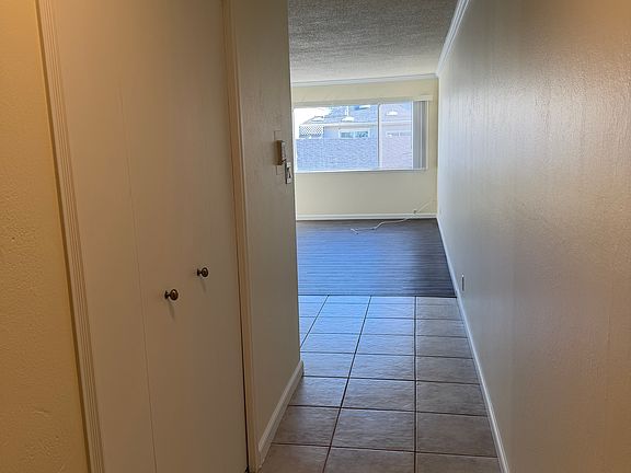 2nd image of 1254 48th Ave APT 2