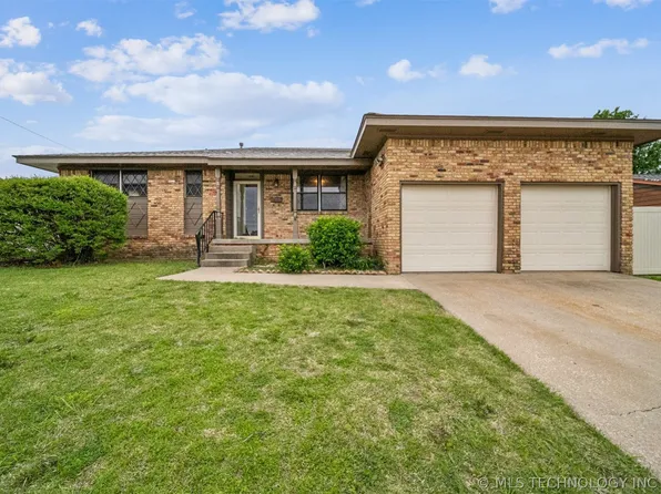 7748 E 21st St, Tulsa, OK 74129