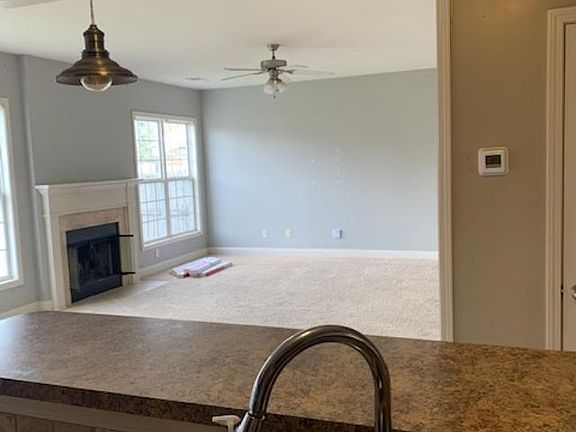 5th image of 1024 Stonecrop Dr