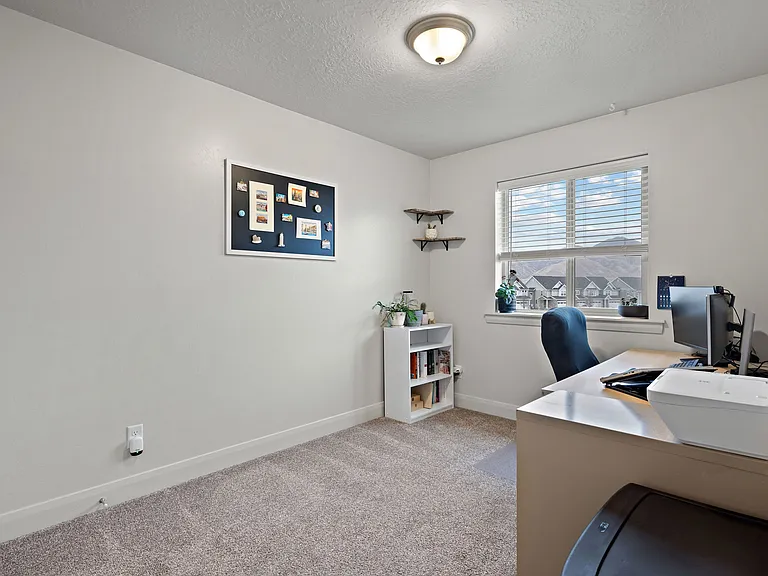 768 N Old Fort Dr — Photo 11