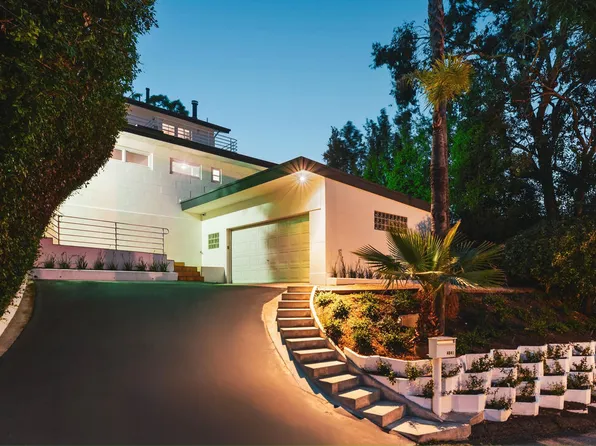 4041 Davana Rd, Sherman Oaks, CA 91423