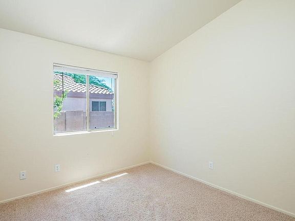 4th image of 2416 N Creek Vista Dr