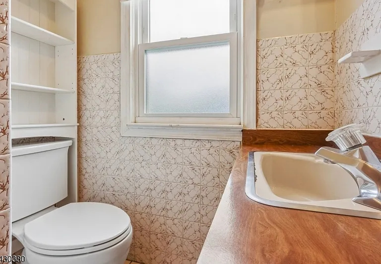 104 Thompson St — Photo 21