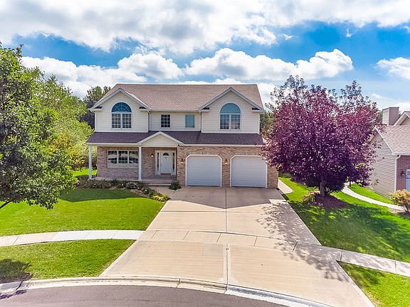 2nd image of 1123 Callaway Dr W