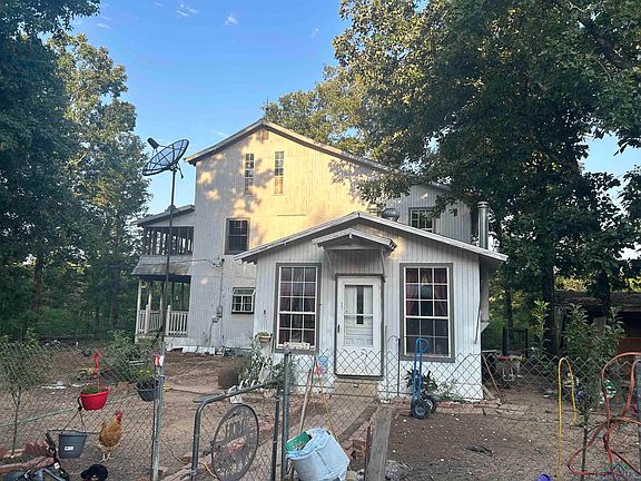 3rd image of 561 County Road 1247