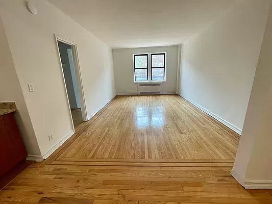 3rd image of 40-05 Ithaca St #22F