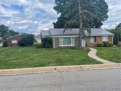 140 Rita Ave, Lower Burrell, PA, 15068