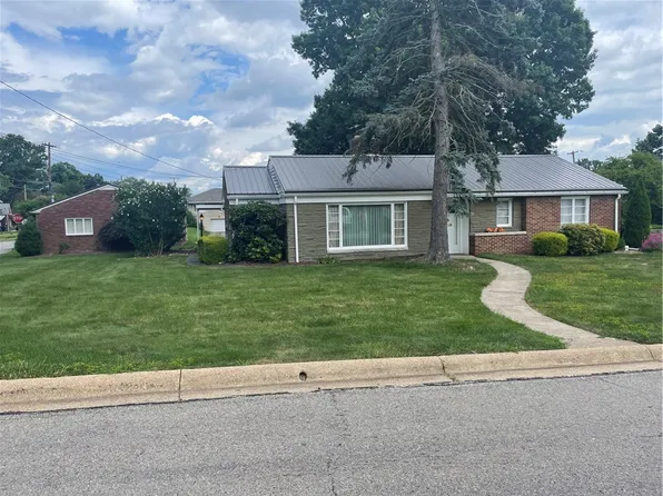 140 Rita Ave, Lower Burrell, PA 15068