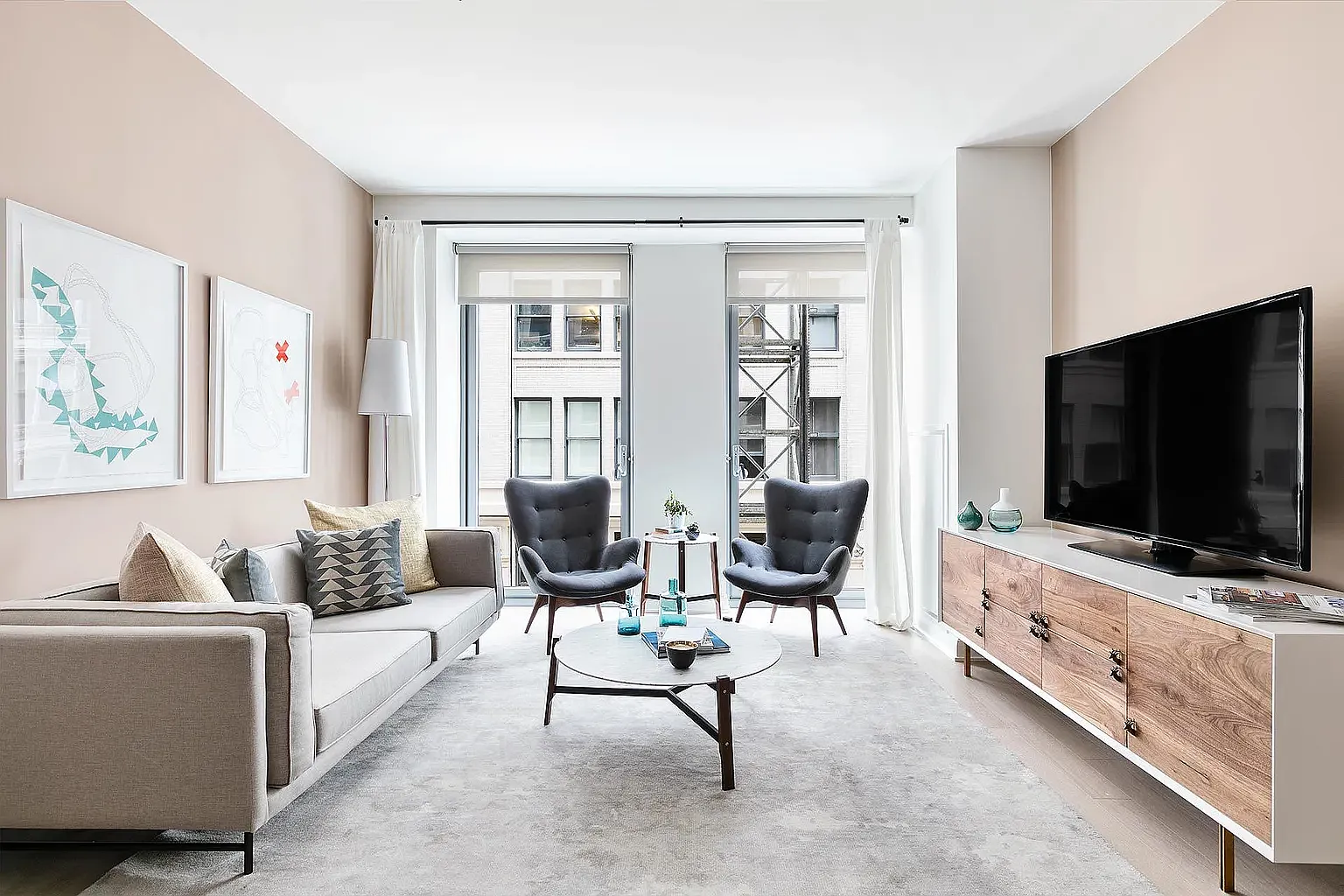 7 West 21st Street — Photo 2