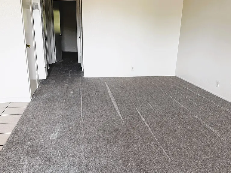 8170 Church St #I — Photo 2