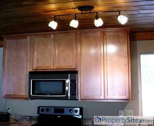 2nd image of 1040 E Chalet Pl