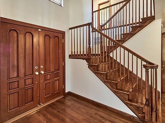 5th image of 7199 Anjou Creek Cir